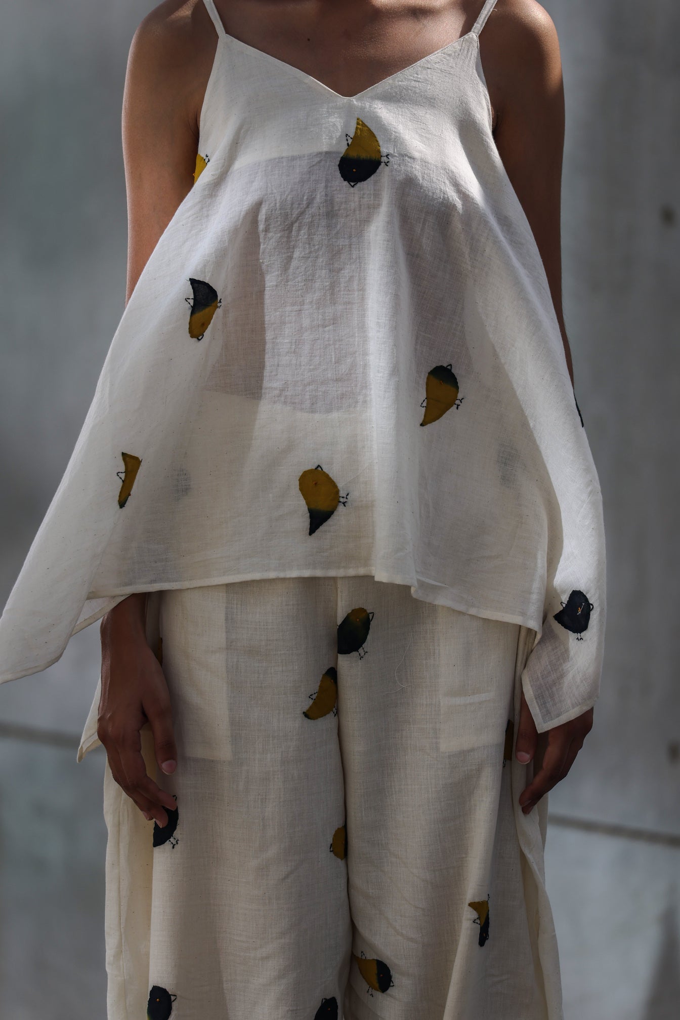 CANARY BIRD TOP