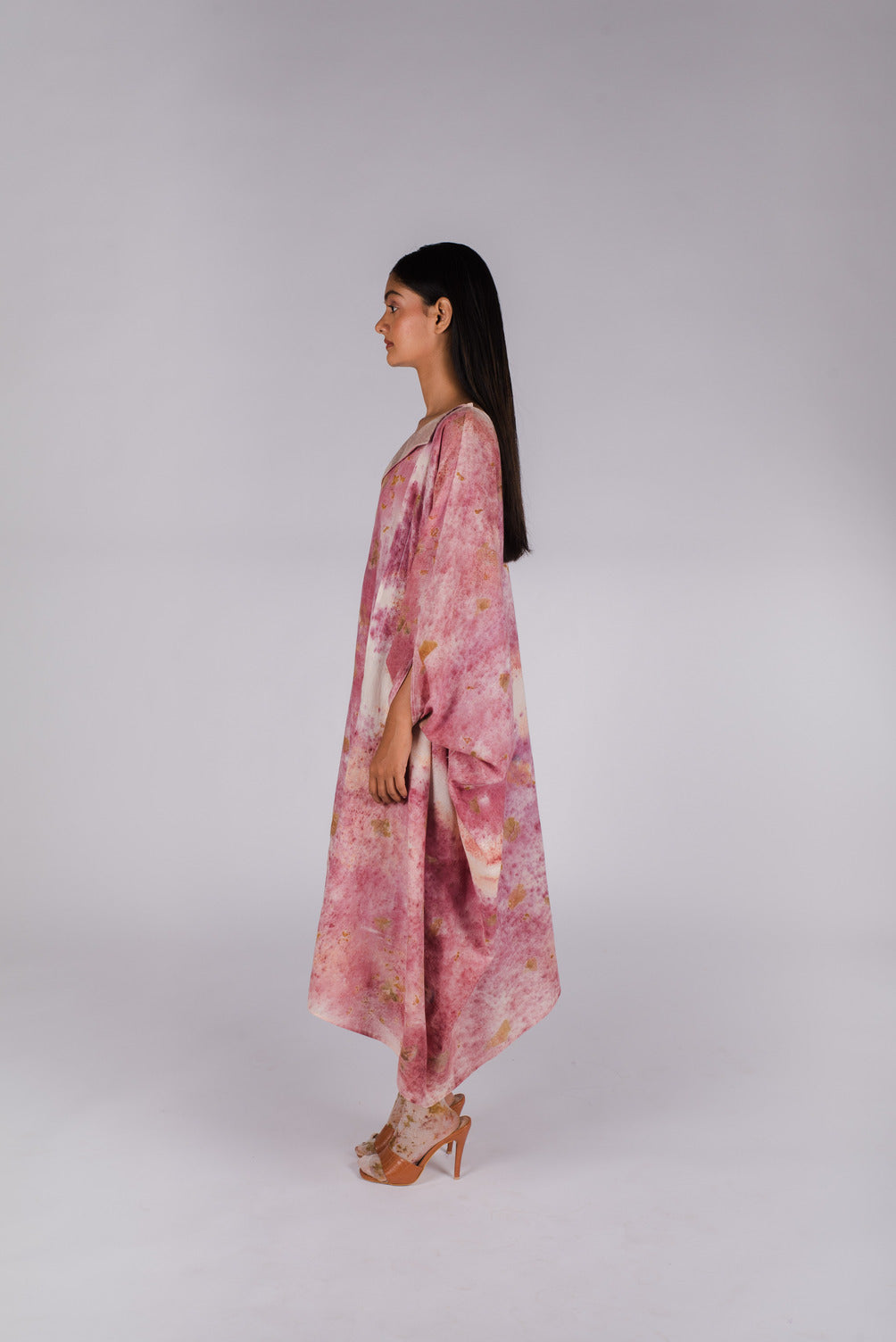 Gul Kaftan