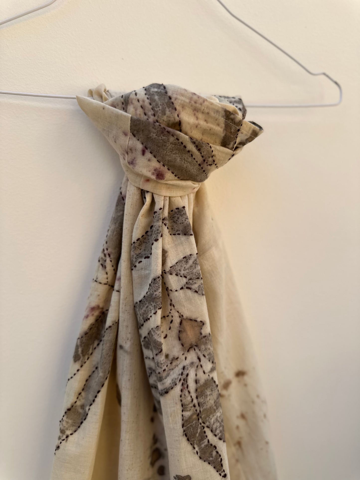 Nilgiri kantha stole