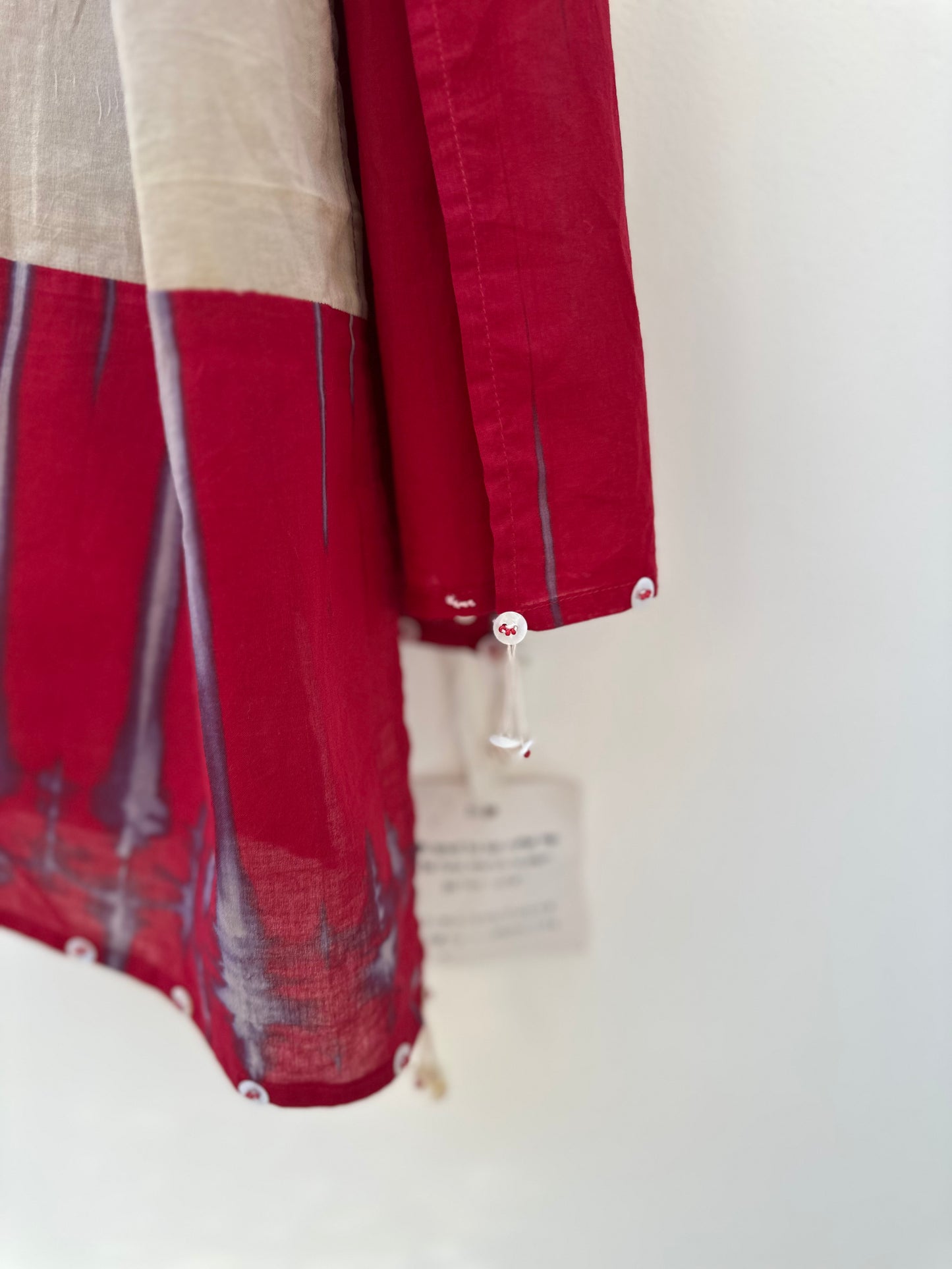 Crimson strip stole