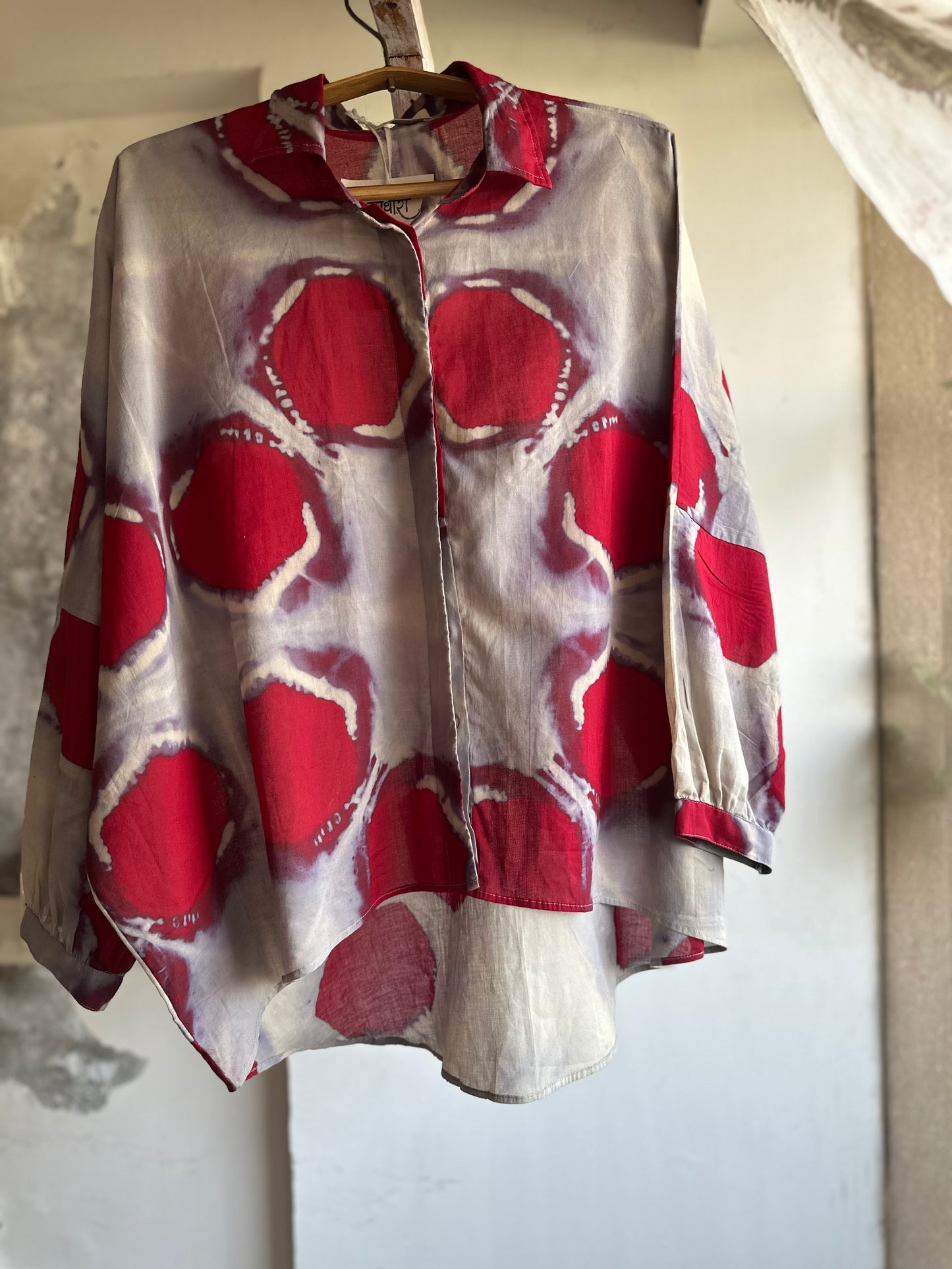 Hexa shibori shirt